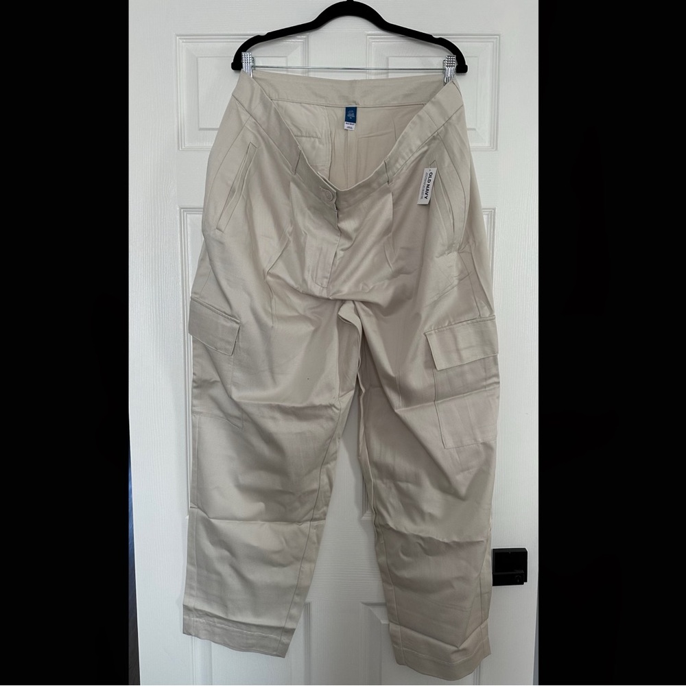 Old Navy Extra High Waisted Taylor Cargo Pants Size XL NWT